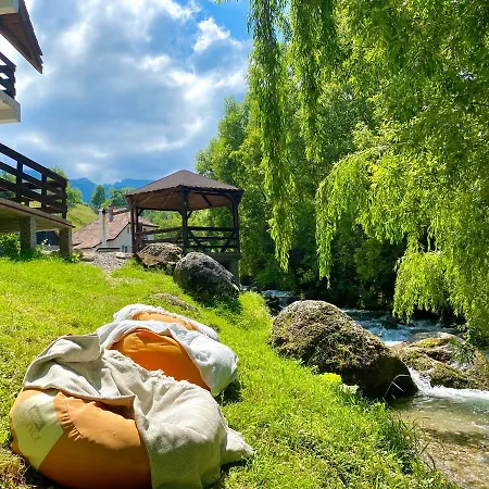 Iulia's 2* Bran (Brasov)