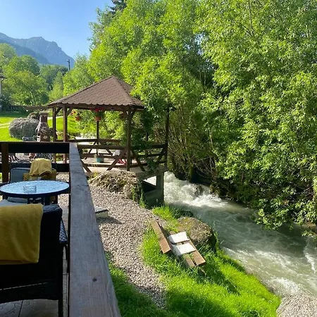 Iulia's Guest house 2*